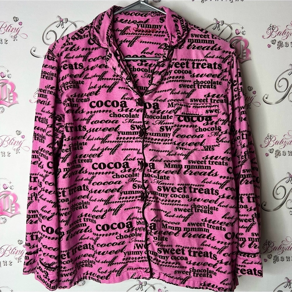 La senza button up top sweet yummy chocolate Pink Pajama Top brownText